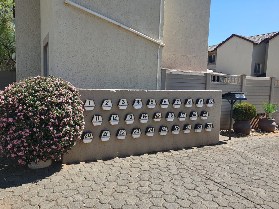 2 Bedroom Property for Sale in Gardeniapark Free State